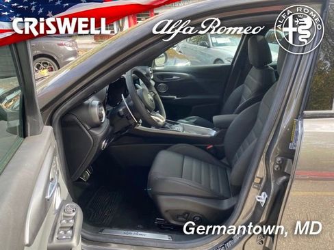 New 2024 Alfa Romeo Tonale Veloce image 20