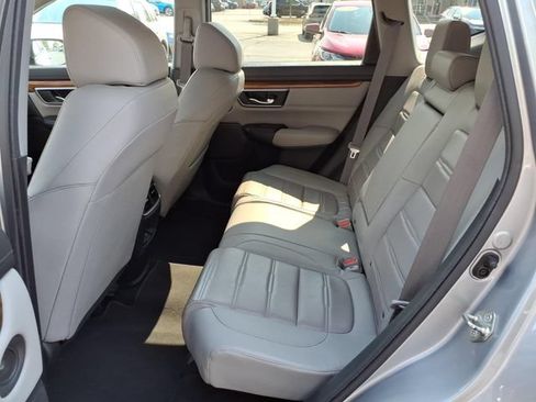 Used 2017 Honda CR-V Touring image 6