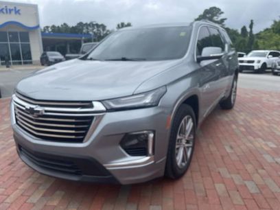 Used 2023 Chevrolet Traverse High Country