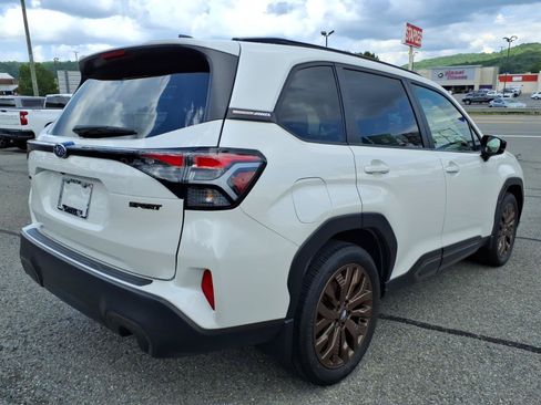 Used 2025 Subaru Forester Sport AWD/4WD image 5