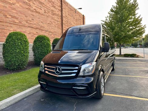 Used 2015 Mercedes-Benz Sprinter 2500 w/ Active Safety Plus Package image 45