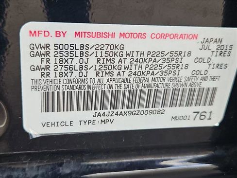 Used 2016 Mitsubishi Outlander GT image 25