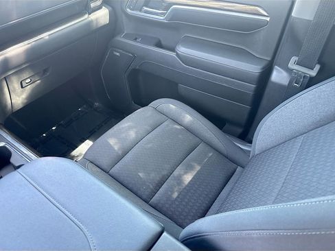 Used 2023 Chevrolet Silverado 1500 LT Trail Boss w/ Convenience Package II AWD/4WD image 24