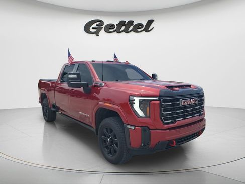 Used 2025 GMC Sierra 2500 AT4 w/ AT4 Premium Plus Package AWD/4WD image 3