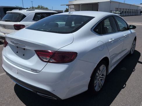Used 2016 Chrysler 200 Limited w/ Anniversary Edition FWD image 3