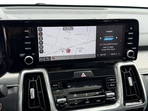 Certified 2022 Kia Sorento SX AWD/4WD image 22
