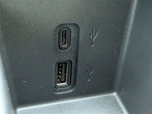 New 2026 GMC Acadia Denali w/ Super Cruise Package image 24