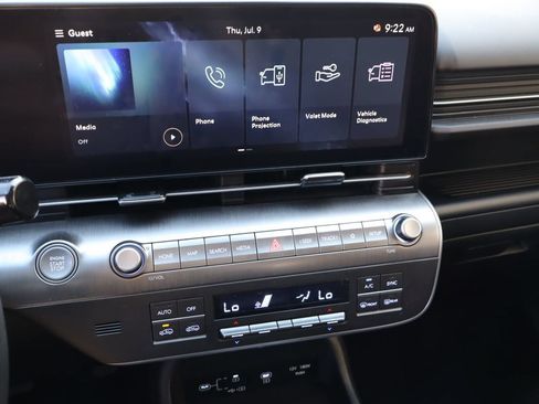 Used 2025 Hyundai Kona SEL FWD image 6