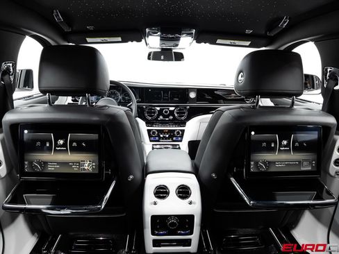 Used 2021 Rolls-Royce Ghost AWD/4WD image 24