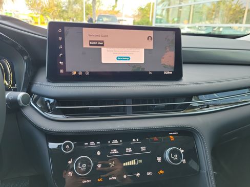 Certified 2026 INFINITI QX60 Luxe w/ Cargo Package image 20