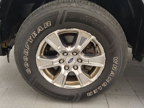 Used 2016 Ford F150 XLT w/ Equipment Group 302A Luxury AWD/4WD image 31