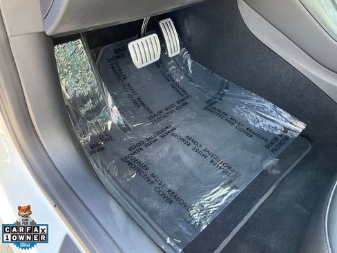 Used 2023 Tesla Model 3 Performance image 20