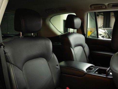 Used 2024 INFINITI QX80 Luxe image 15