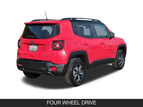 Used 2022 Jeep Renegade Trailhawk AWD/4WD image 9