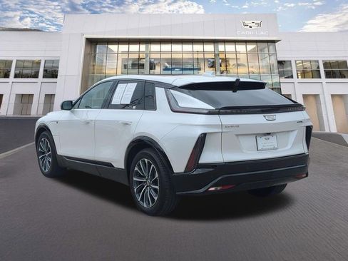 Certified 2024 Cadillac Lyriq Sport AWD/4WD image 7