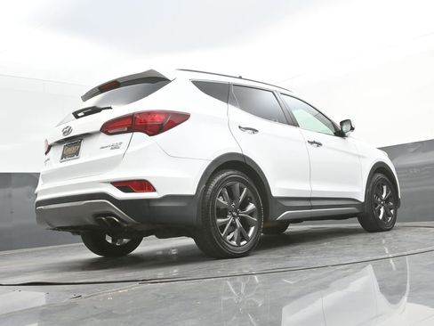 Used 2018 Hyundai Santa Fe Sport image 31