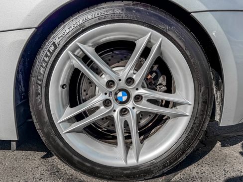 Used 2007 BMW M Roadster image 9