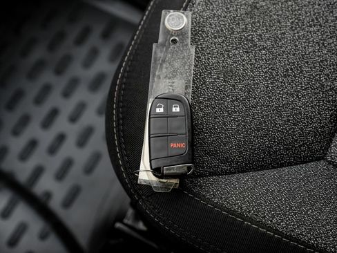 Used 2023 RAM ProMaster 2500 image 52