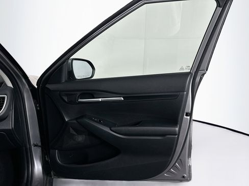 Used 2026 Kia Seltos LX FWD image 31