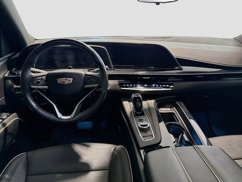 Certified 2023 Cadillac Escalade Sport w/ LPO, ONYX Package AWD/4WD image 22