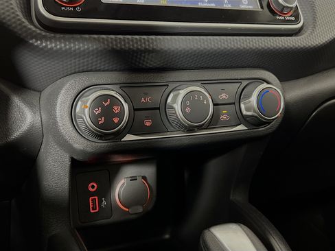 Used 2024 Nissan Kicks S image 16