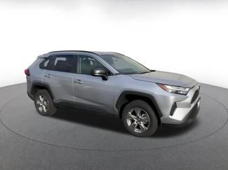 Used 2025 Toyota RAV4 LE video 2