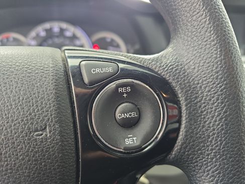 Used 2016 Honda Accord LX image 17