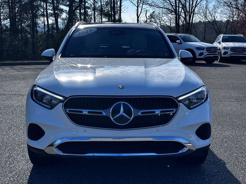 Certified 2025 Mercedes-Benz GLC 300 4MATIC image 3