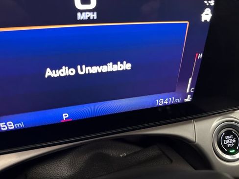 Certified 2024 Chevrolet Trax LT FWD image 16