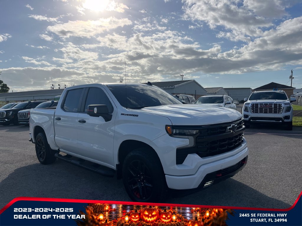 Certified 2025 Chevrolet Silverado 1500 RST w/ Redline Edition AWD/4WD image 2