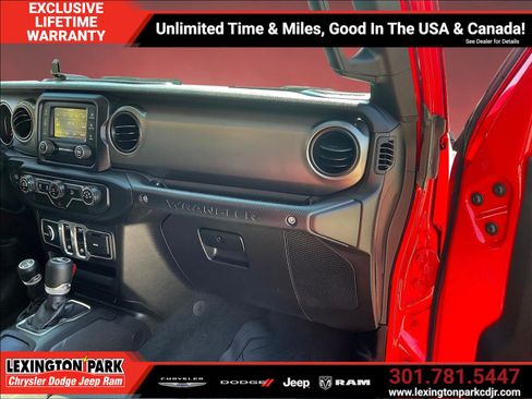 Used 2019 Jeep Wrangler Sport AWD/4WD image 26