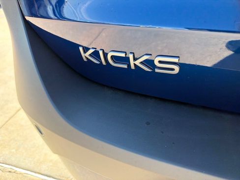 New 2026 Nissan Kicks SV w/ SV Premium Package FWD image 10