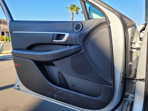 Used 2025 Hyundai Sonata SEL FWD image 26