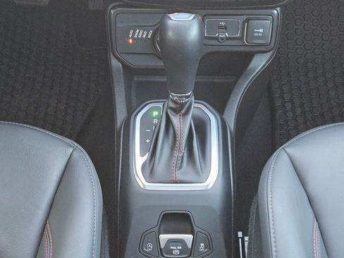 Used 2023 Jeep Renegade Trailhawk w/ Sun/Sound Group image 13