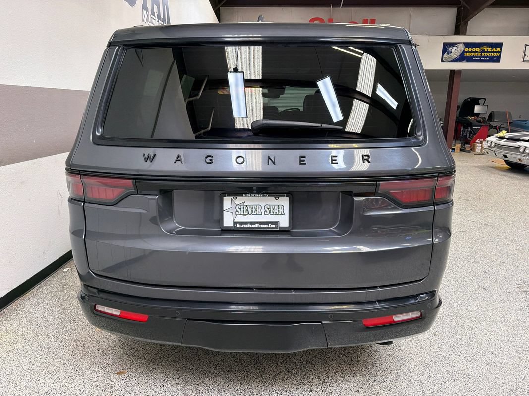 Used 2023 Jeep Wagoneer Series II RWD image 40
