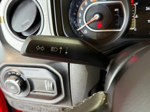 Certified 2025 Jeep Wrangler Unlimited Sport AWD/4WD image 17
