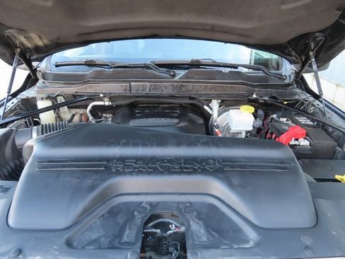 Used 2023 RAM 2500 Laramie image 13