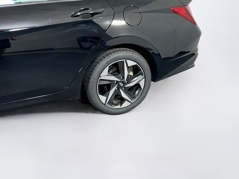 Used 2023 Hyundai Elantra SEL w/ Convenience Package FWD image 30