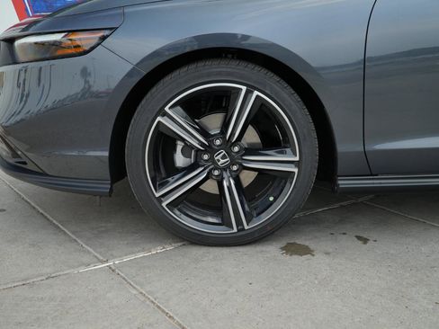 New 2026 Honda Accord SE image 12