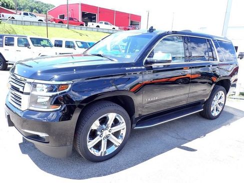 Used 2019 Chevrolet Tahoe Premier AWD/4WD image 2