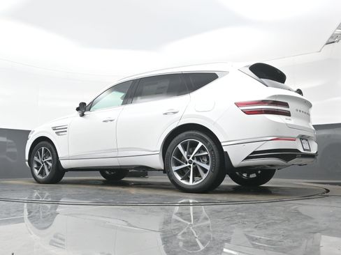 New 2026 Genesis GV80 2.5T Advanced image 16