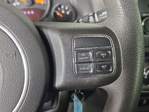 Used 2016 Jeep Patriot Sport w/ Power Value Group image 29