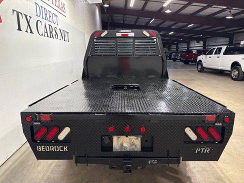 Used 2022 Ford F250 XL w/ Power Equipment Group AWD/4WD image 7