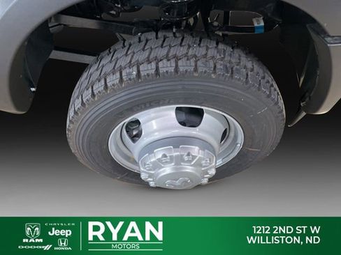 New 2026 RAM 5500 Tradesman w/ Chrome Appearance Group image 36