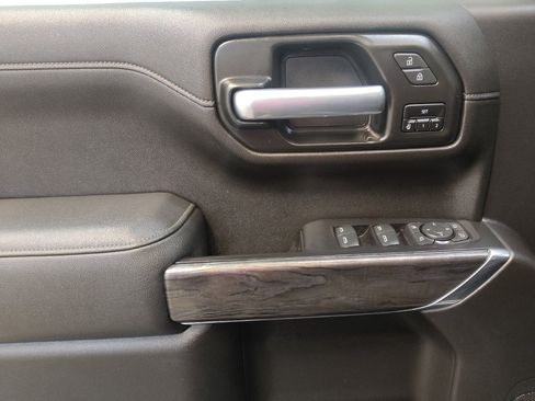 Used 2021 Chevrolet Silverado 1500 LTZ image 27