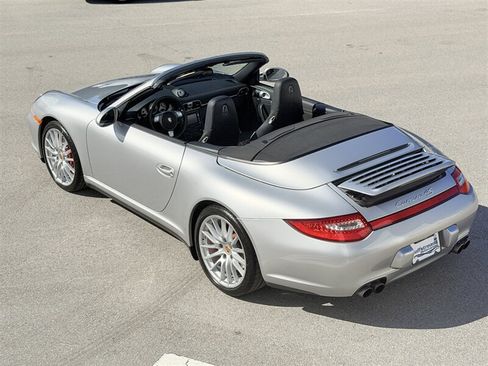 Used 2009 Porsche 911 Carrera 4S AWD/4WD image 3