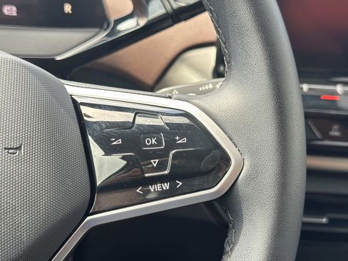 Certified 2023 Volkswagen ID.4 Pro RWD image 17