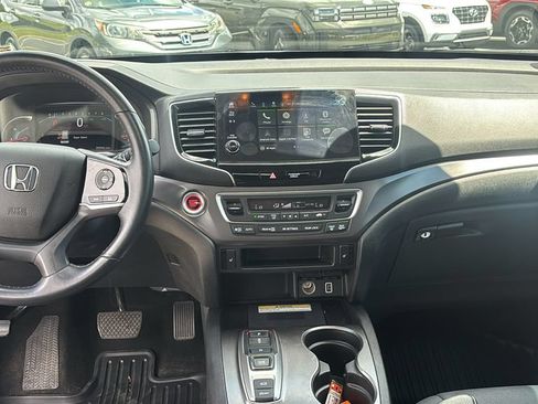 Used 2022 Honda Pilot Special Edition image 12