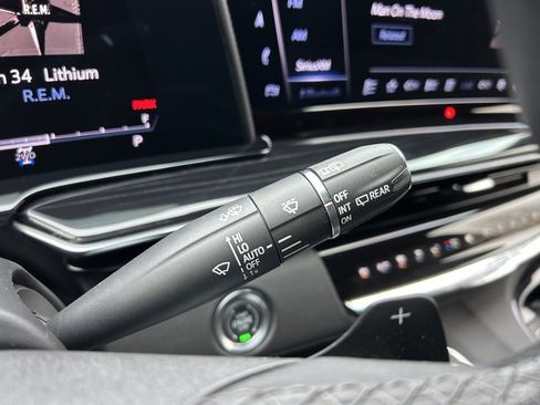 Used 2024 Cadillac Escalade Sport w/ LPO, ONYX Package image 58