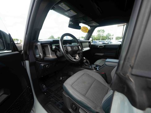 Used 2022 Ford Bronco Outer Banks AWD/4WD image 8